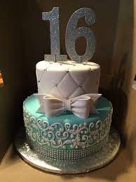 Just get this beautiful 16th birthday cake with name and photo of the celebrant. 16 Birthday Cake Beautiful 25 Best Sweet 16 Cakes Ideas On Pinterest Sweet 16 Birthday Cake 16 Birthday Cake Sweet Sixteen Cakes