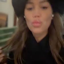 TARA har tagit sitt KÖRKORT ! 🏁🚘 👸🏾❤️🙏⭐️✓🫡 🎉🎉GRATTIS GRATTIS  GRATTIS 🎉🎉 #körkort #drivinglicense #grattis #congragulation #daughter  #dotter #stolt #proud #car #bil #familj #fanily #kärlek #love