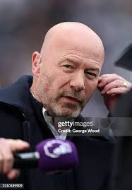 5,391 Alan Shearer Photos & High Res Pictures