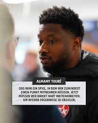 Kurt Dinger's Instagram, Twitter & Facebook