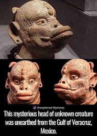 Marilyn Manson's new music compared to Mechanical Animals and Holy Wood