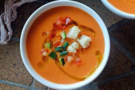 Gazpacho Suave De Sandia Receta Facil Rapida Y Refrescante Receta Gazpacho Gazpacho Receta Recetas