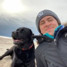 Lena Carroll (@emphasisontheE)