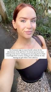 Paige Wills's Instagram, Twitter & Facebook