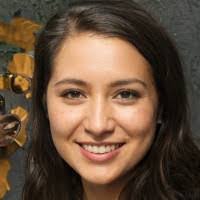 Veronica Mead's Instagram, Twitter & Facebook