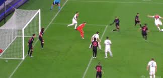 But unbeknownst to nearly everyone on twitter sharing the goal, ibrahimovic already had pulled off a performance for the century prior to the strike. Kick Zlatan Scores And Zlatan Keeps You From