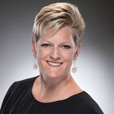 Courtney Burch's Instagram, Twitter & Facebook