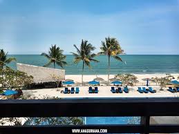 It takes approximately two and a half hours by car from kuala lumpur. Hyatt Regency Kuantan Resort Hotel Berdepan Teluk Cempedak Ana Suhana