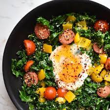 Kale And Egg Skillet Breakfast Recipes With Kale Cooked Kale Recipes Healthy Breakfast Recipes