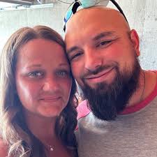 Does anyone have some greenhouse glass (Leicester/Leicestershire)?