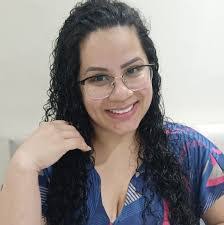 Tami Silva's Instagram, Twitter & Facebook