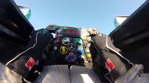Mercedes Amg Petronas Le Volant De F1 Lewis Hamilton Youtube