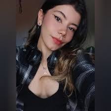 Alex Garces's Instagram, Twitter & Facebook