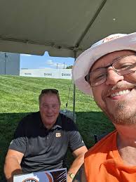 Brad Adkins (@thatcooldad94) • Instagram photos and videos