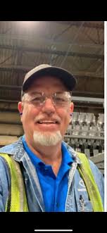 Absolutely lovessssssssss married women while married himself! Wife beater,  narcissist, has a VERY close relationship with his mommy, Disney land dad  but rarely home to take care of his kids. Frequently on