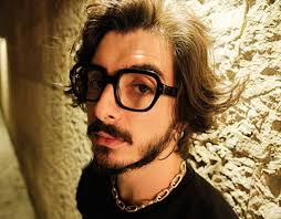 Gafas Marketing Projects :: Photos, videos, logos, illustrations and  branding :: Behance