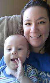 After son dies of SMA, parents stage memorial photo shoot