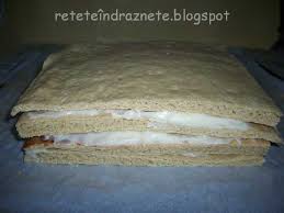 Alba ca zapada, reteta clasica de prajitura cu lamaie, cu foi fragede coapte pe dosul tavii, numita si lamaita, reteta gina bradea. AlbÄƒ Ca ZÄƒpada De Post