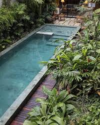 When choosing between a linear or freeform design for your small inground pool, remember this: 56 The Best Ideas For Small Pools That Will Make Your Garden Look Beautiful 50 Garden Swimming Pool Landscaping Small Pool Design Pool Landscaping