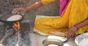 The Chapati Hotti This Young Lady In An Indian Vilage Was So Incredibly Beautiful But She Simply Had No Idea About It And Incredible India India Culture India