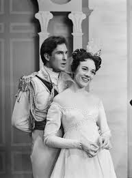 Short pixie hair styles and cuts that will flatter anyone, whether you have fine hair, textured, or curly hair, or want a shaved, long, or choppy cut with bangs. 14 Facts About Julie Andrews Young Julie Andrews Photos