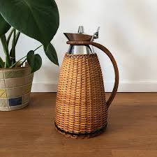 70er Jahre Isolierkanne Thermoskanne Tee Kanne Kaffee Kanne Etsy Farbe Fur Kunststoff Alfi Isolierkanne Thermoskanne