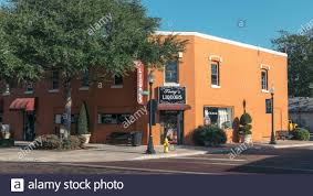 Winter Garden Florida May 29 2019 Tonys Liquors A Bright Orange Liquor Store Building On The Corner Of Main And Plant Street In Downtown Area Stock Photo Alamy