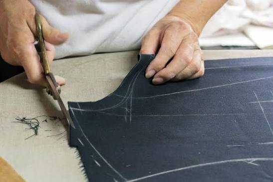 Pattern making course — drafting garment patterns on paper