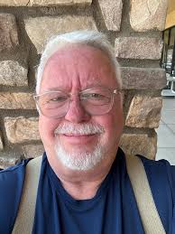 Earl Cochran (@bearearl) • Threads, Say more