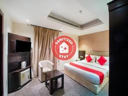 Oyo 200 Majestic Homes فنادق السعودية شقق فندقية السعودية Home Decor Bed Home