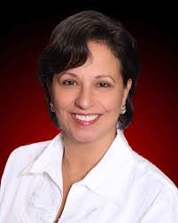 Wanda Correa's Instagram, Twitter & Facebook