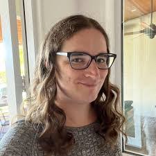 Soraya Moss's Instagram, Twitter & Facebook