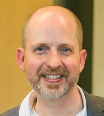 L6406 CancerLifeline SpringNews-CommReport.indd