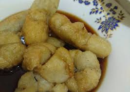 Pempek adalah kuliner khas sumatera selatan yang terbuat dari adonan berbahan dasar tepung tepung sagu dan ikan. Resep Cara Membuat Empek Empek Palembang Asli Yang Enak Resepumiku
