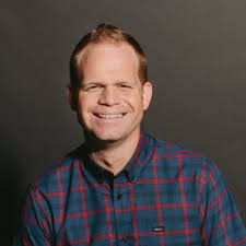 With practical wisdom and humor, clay scroggins will help you free yourself to become the great leader you want to be so you can make a difference. Cnlp 153 Clay Scroggins On How To Lead When You Re Not In Charge Careynieuwhof Com
