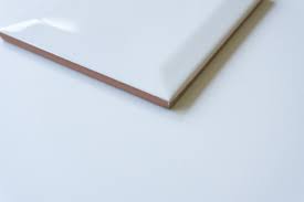 Erhalten sie ein muster ihrer gewünschten fliese. Metro Fliese Weiss 10x10 Bx Diefliesen Com