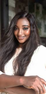 When he tells her not to tell anyone about their relationship😂🤣😂