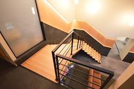 Départ et arrivée dans le même sens ou inversés. Escalier Tournant Escalier Quart Tournant Sur Mesure Interieur Ou Exterieur Divinox