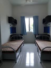 Menjalankan aktiviti latihan , menganjurkan pelbagai kursus berkaitan sepuluh punca kemasukan dan kematian di hospital tuanku fauziah. Tuanku Tengku Fauziah Residential College