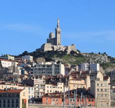 Soyons clair, calanques13.com participe au programme partenaires d'amazon eu, un programme d'affiliation conçu pour permettre à des sites de percevoir une rémunération grâce à la création de liens vers. Notre Dame De La Garde Wikipedia