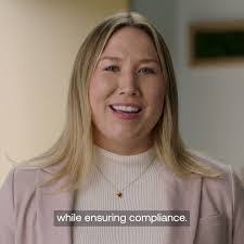 Kylie Hinkley's Instagram, Twitter & Facebook