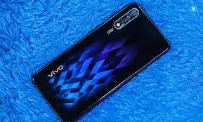 Vivo S1 Review: An Average Midranger ...
