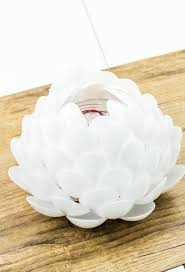 Leuchtende Lotusblume Basteln Tolle Diy Deko Idee Diy Deko Ideen Deko Ideen Diy Deko