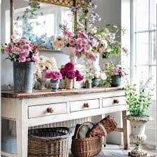 Jodie On Instagram Gorgeous Chandelier Frenchdecorating Frenchdecor Countryfrench Interiordesign Interiord Shabby Chic Zimmer Dekor Landhaus Dekor
