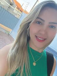 Today is my 35nd birthday, no husband, no children, I baked the cake by  myself… https://cutt.ly/lrUeF3cf