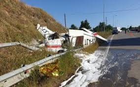 H δημοτική αρχή καταδικάζει απερίφραστα τη βιαιοπραγία σε βάρος του δημοτικού συμβούλου και αντιδημάρχου. Grebena Anagkastikh Prosgeiwsh Monokinhthrioy Aeroskafoys Fwtografies Binteo H Ka8hmerinh