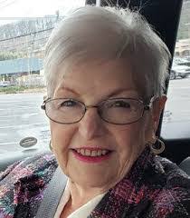 Barbara Ledbetter's Instagram, Twitter & Facebook