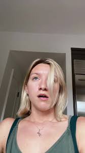 Taylor Ready with Jergens Natural Glow Pregnancy Skincare