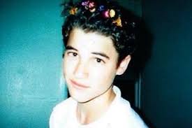 A little product is needed for hold and shine. Darren Criss Biography Photos Age Height Personal Life News Filmography 2021