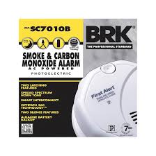 This combination smoke/carbon monoxide alarm has two separate alarms. First Alert Hard Wired Photoelectric Electrochemical Smoke And Carbon Monoxide Alarm Reviews Wayfair